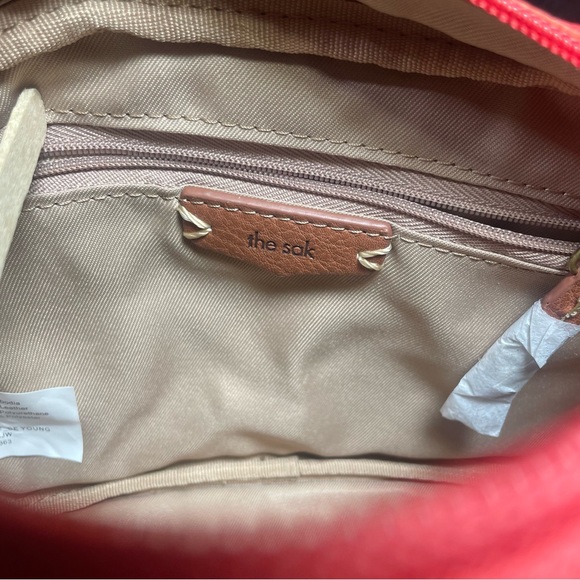 BNWT The Sak De Young Camera Crossbody Cayenne GREAT GIFT! PRICE FIRM FI… - Picture 9 of 10